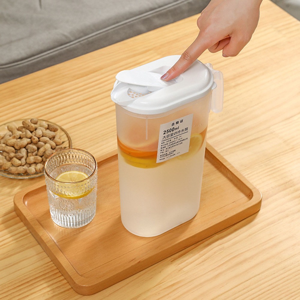 Easy Pour 2500ML Water Pitcher - Food & Snacks Colouring Book avaliação e preço